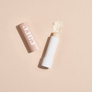 Pink me now baume à lèvres exfoliant hydratant rosé texture